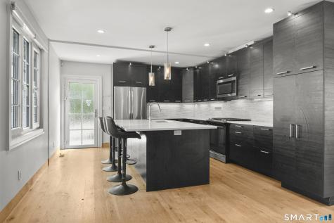 20 Euclid Avenue Stamford CT 06902