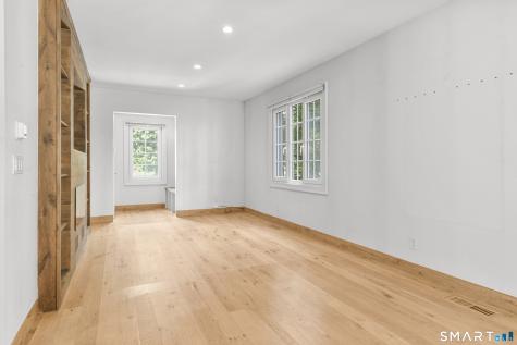 20 Euclid Avenue Stamford CT 06902