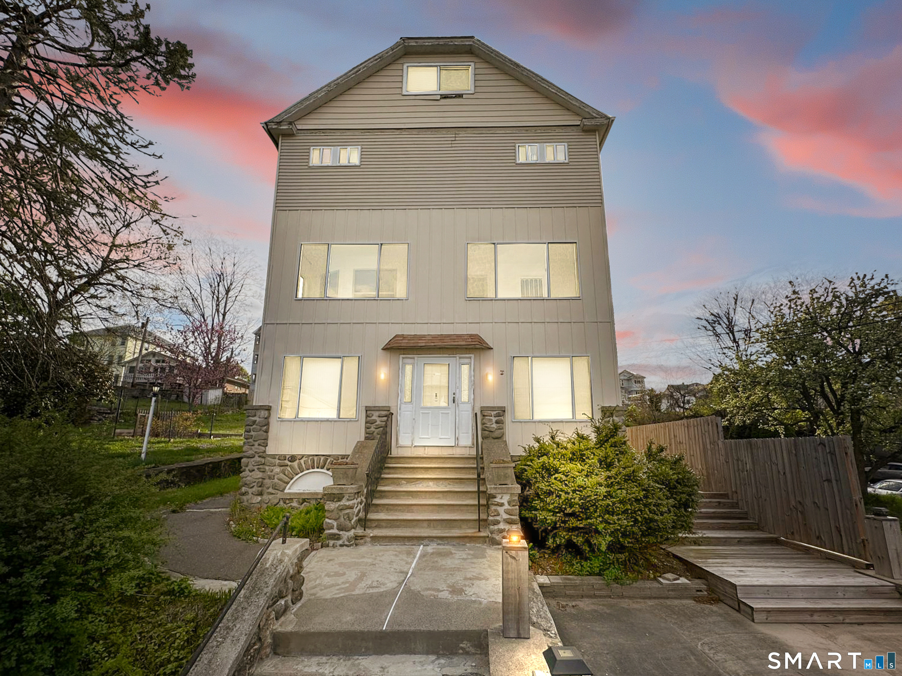 362 Congress Avenue Waterbury CT 06708