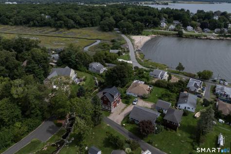 77 Reeves Avenue Guilford CT 06437