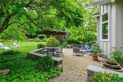 23 Richter Drive Danbury CT 06811