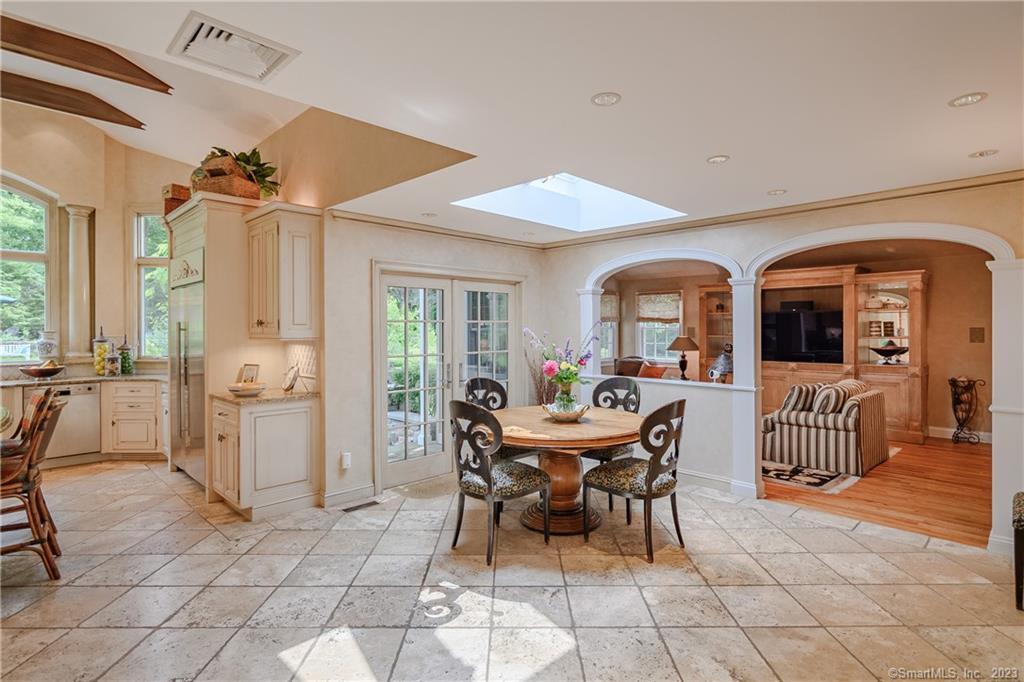 23 Richter Drive Danbury CT 06811