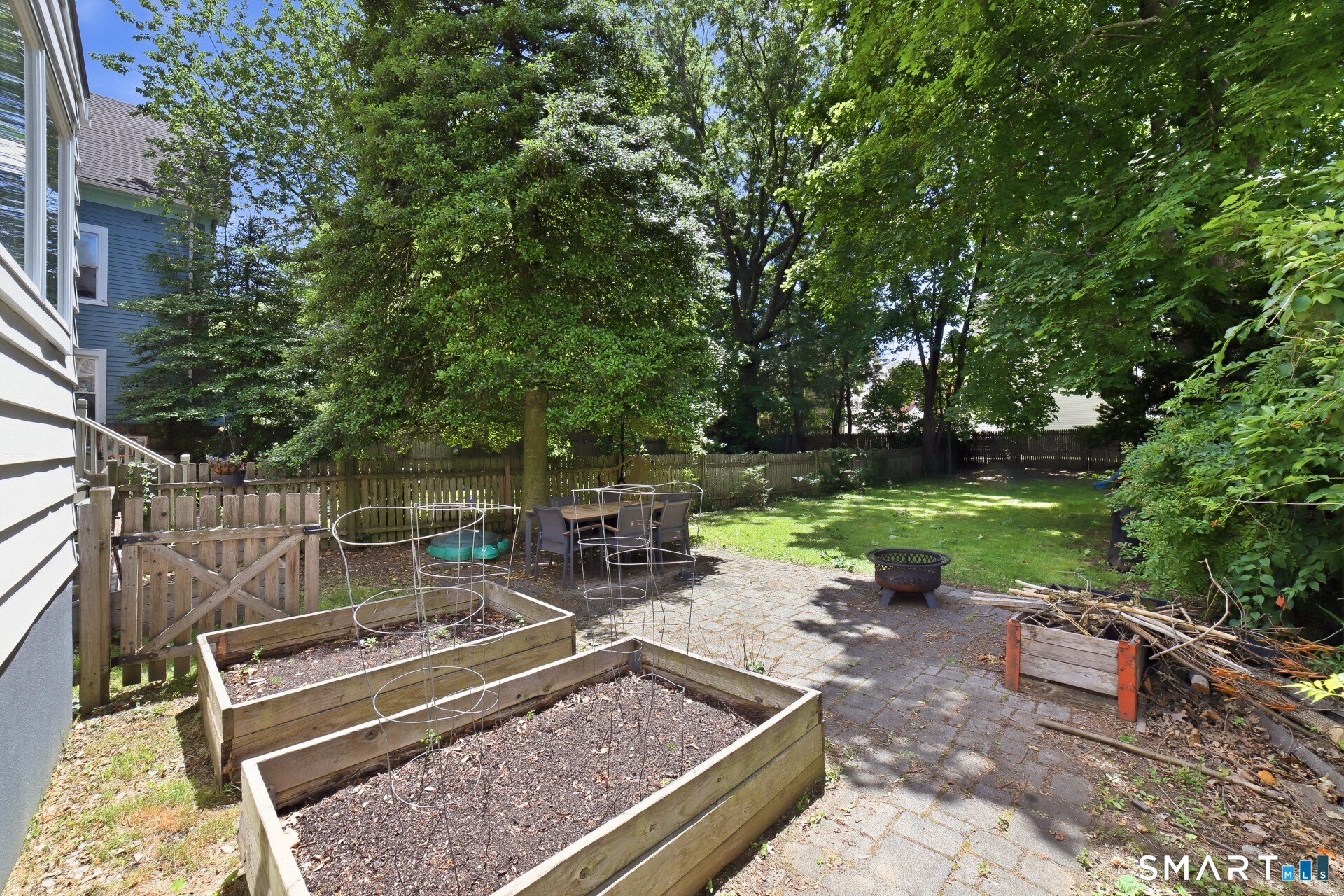 82 Bishop Street New Haven CT 06511