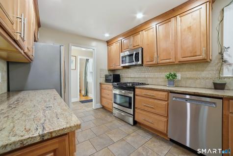 82 Bishop Street New Haven CT 06511