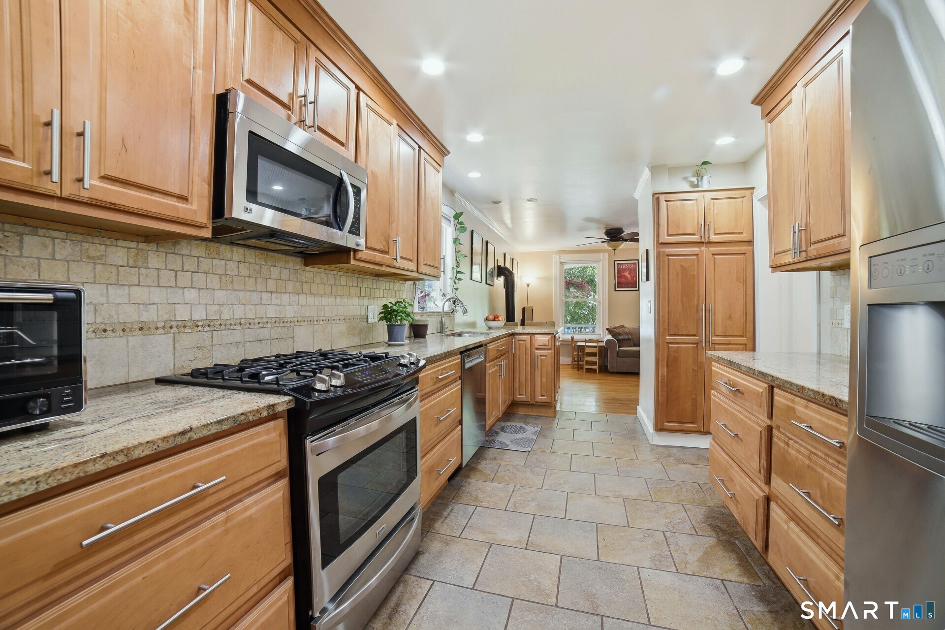 82 Bishop Street New Haven CT 06511