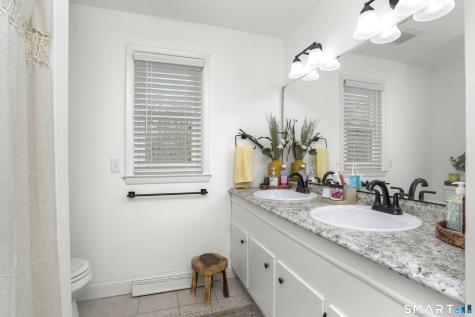 65 Banks Road Easton CT 06612