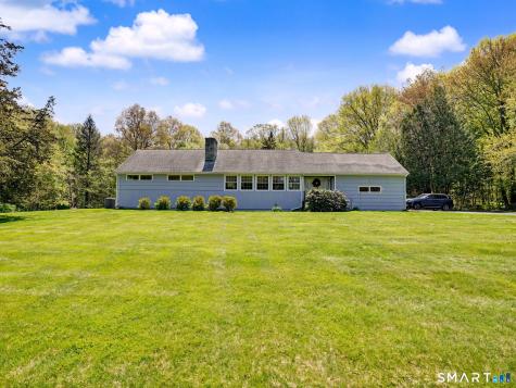 65 Banks Road Easton CT 06612