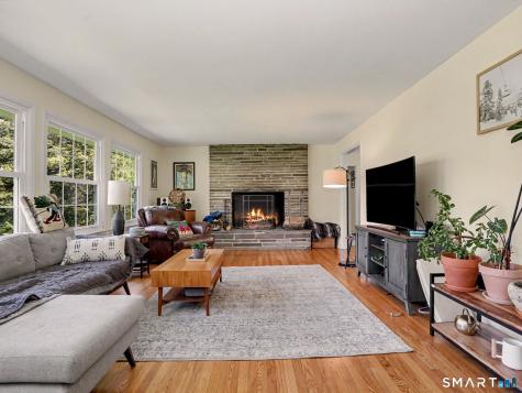 65 Banks Road Easton CT 06612