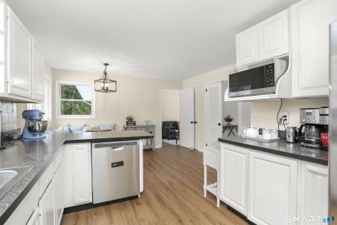 65 Banks Road Easton CT 06612
