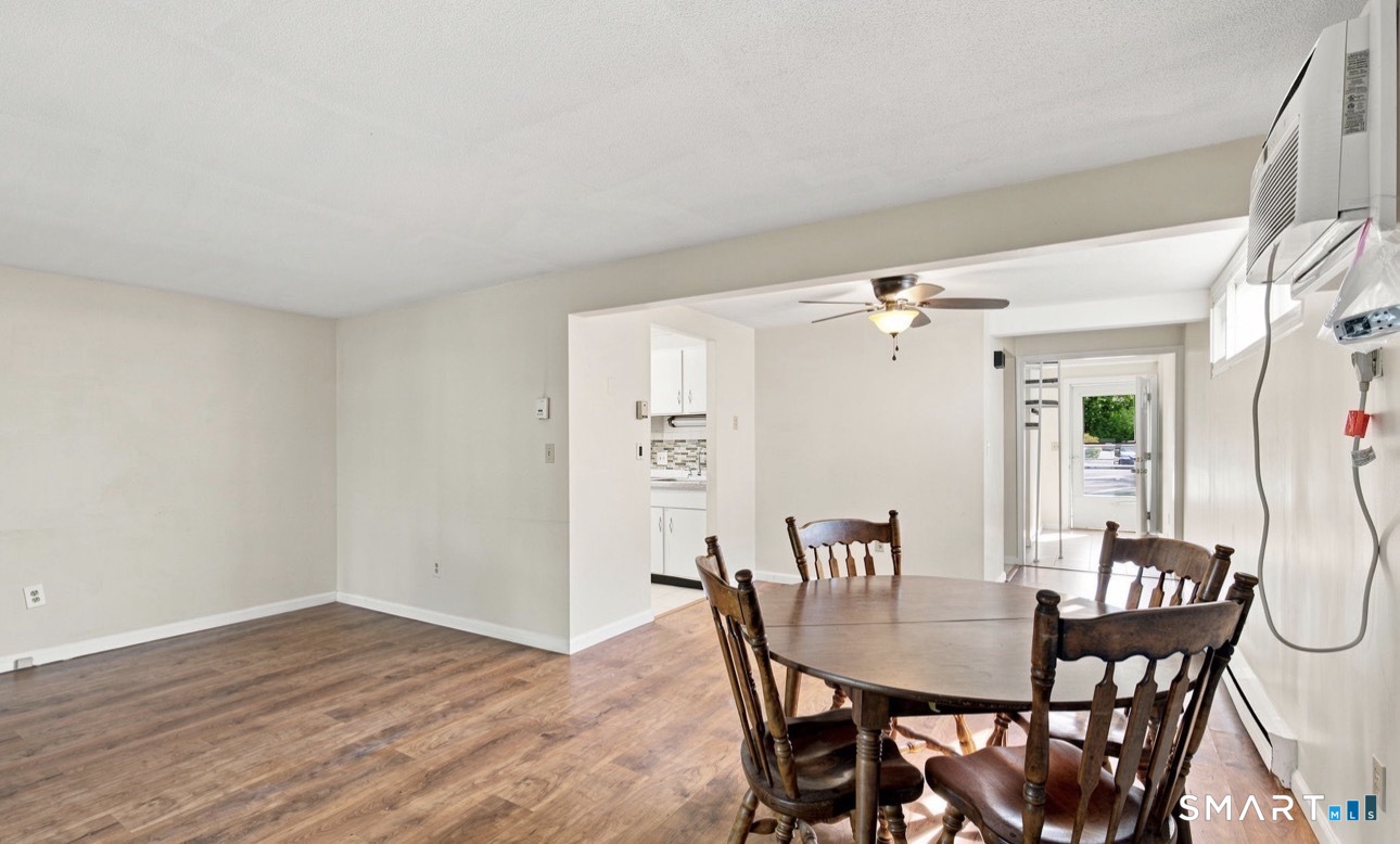 30 Cinnamon Springs South Windsor CT 06074