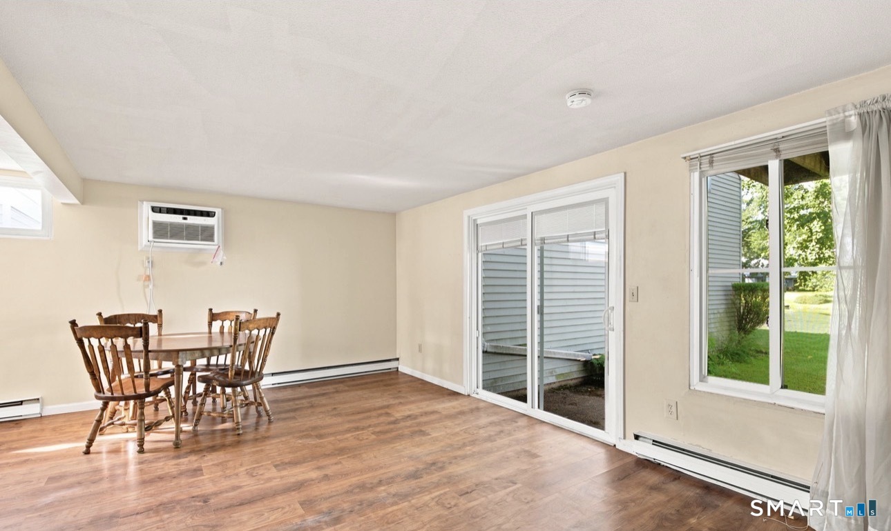 30 Cinnamon Springs South Windsor CT 06074