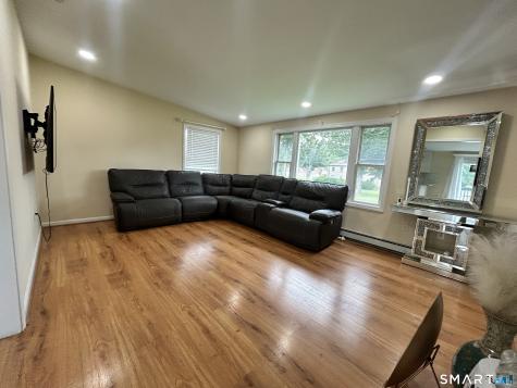 381 Hope Hill Road Wallingford CT 06492