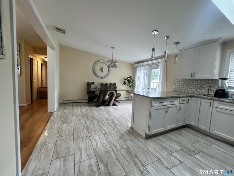 381 Hope Hill Road Wallingford CT 06492
