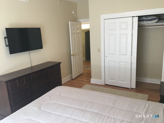 619 Congress Avenue New Haven CT 06519