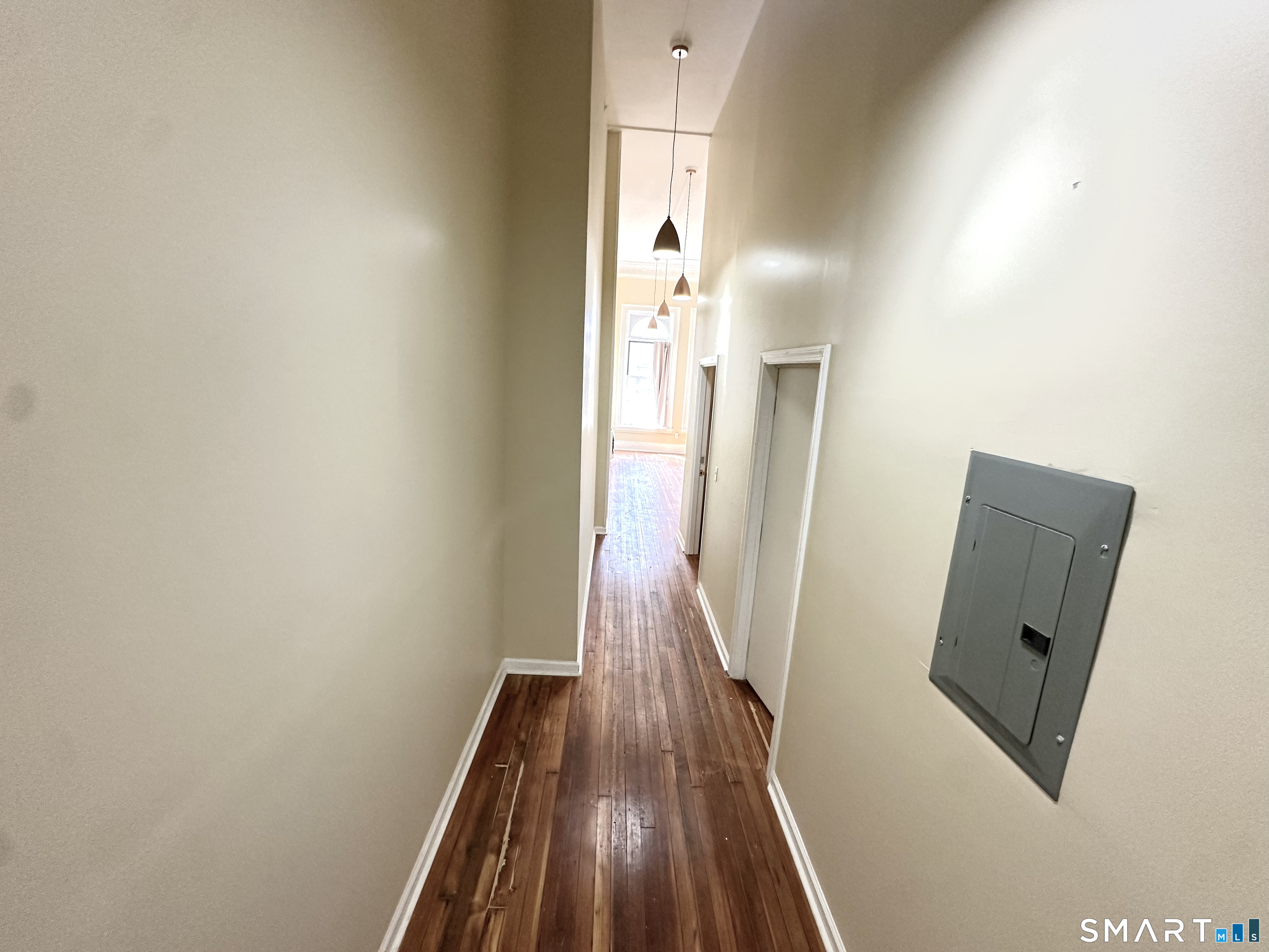 105 Bank Street Waterbury CT 06702
