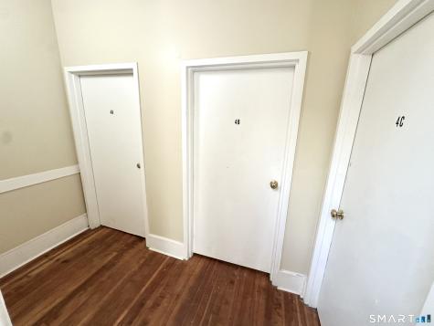 105 Bank Street Waterbury CT 06702
