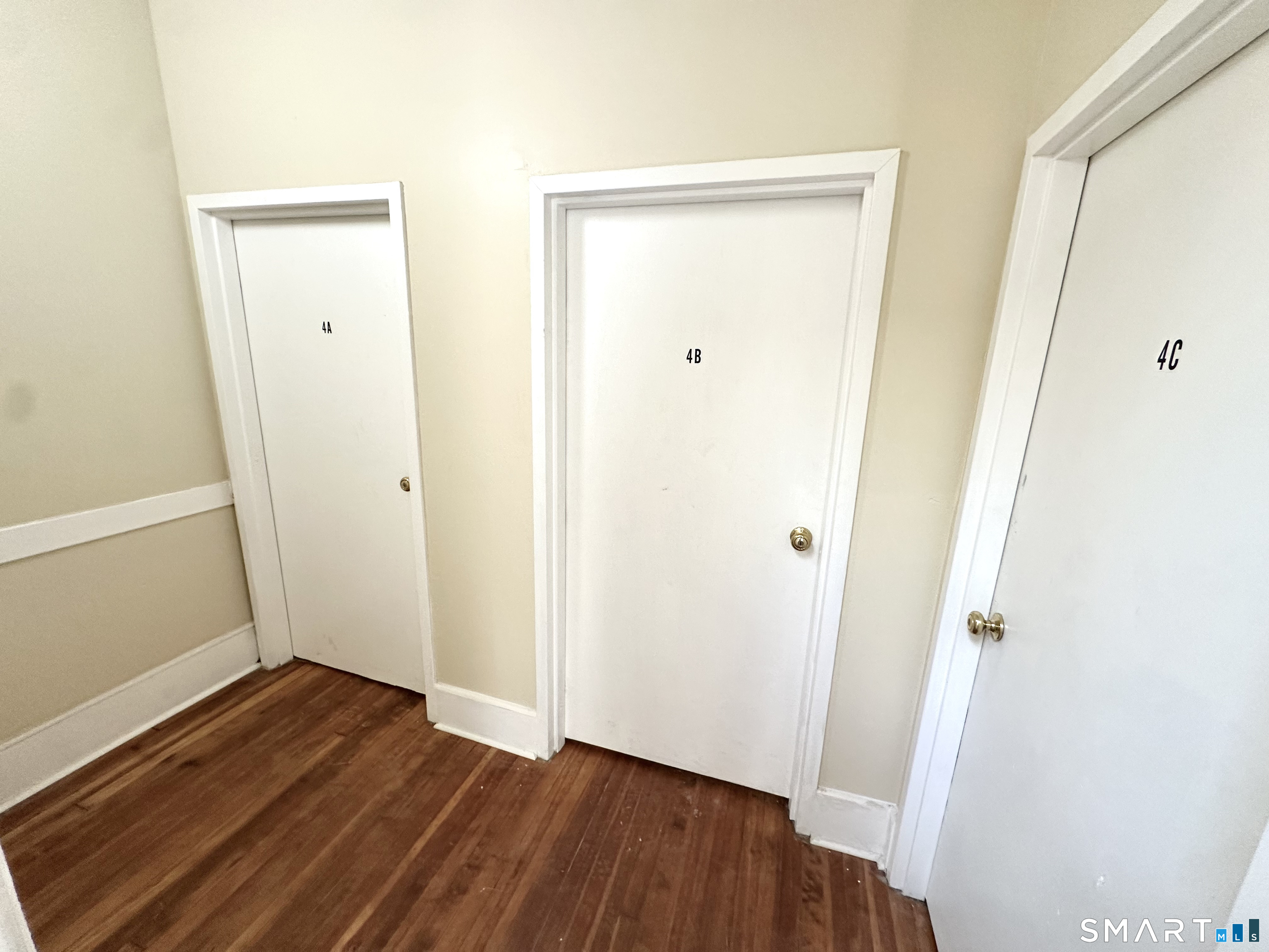 105 Bank Street Waterbury CT 06702