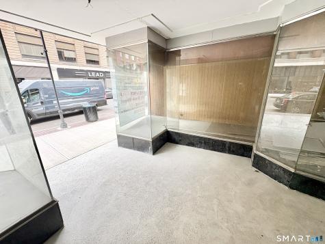 105 Bank Street Waterbury CT 06702