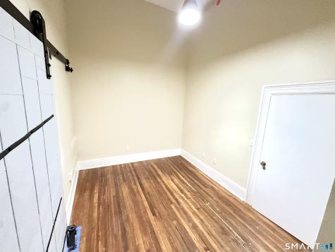 105 Bank Street Waterbury CT 06702