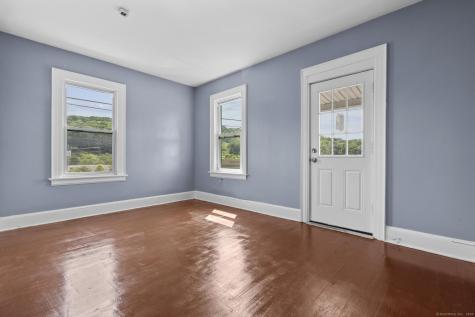 1105 North Main Street Waterbury CT 06704