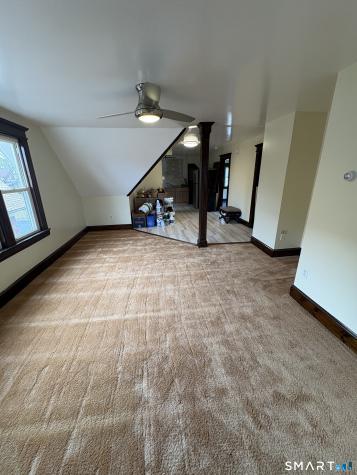 689 Maplewood Avenue Bridgeport CT 06605