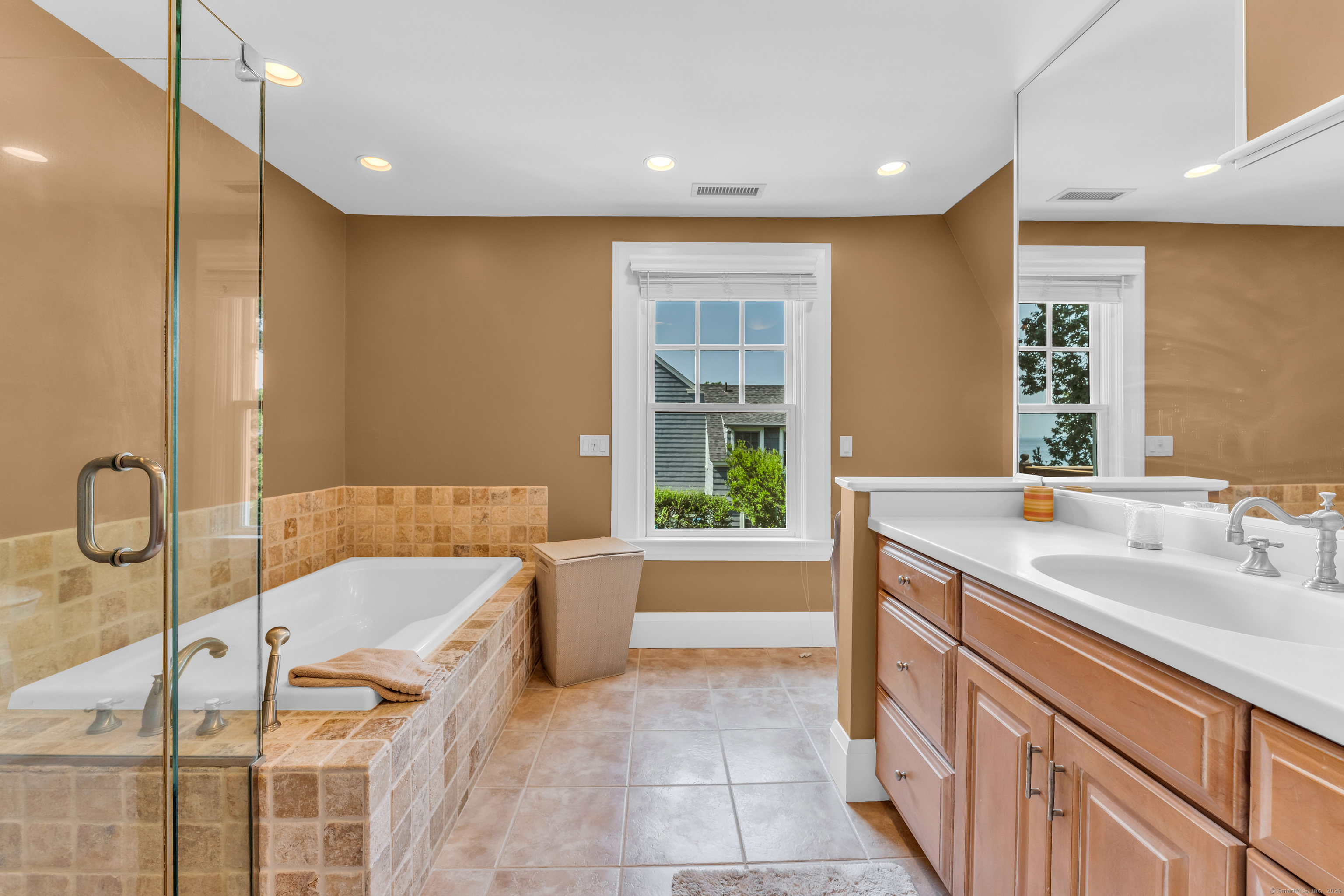 55 Shore Road Clinton CT 06413