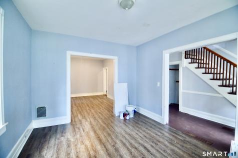 407 East Avenue Bridgeport CT 06610