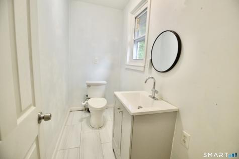 407 East Avenue Bridgeport CT 06610
