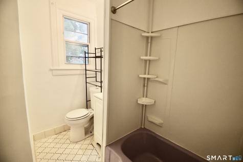 407 East Avenue Bridgeport CT 06610