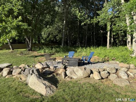29 Deer Ridge Road Stonington CT 06378