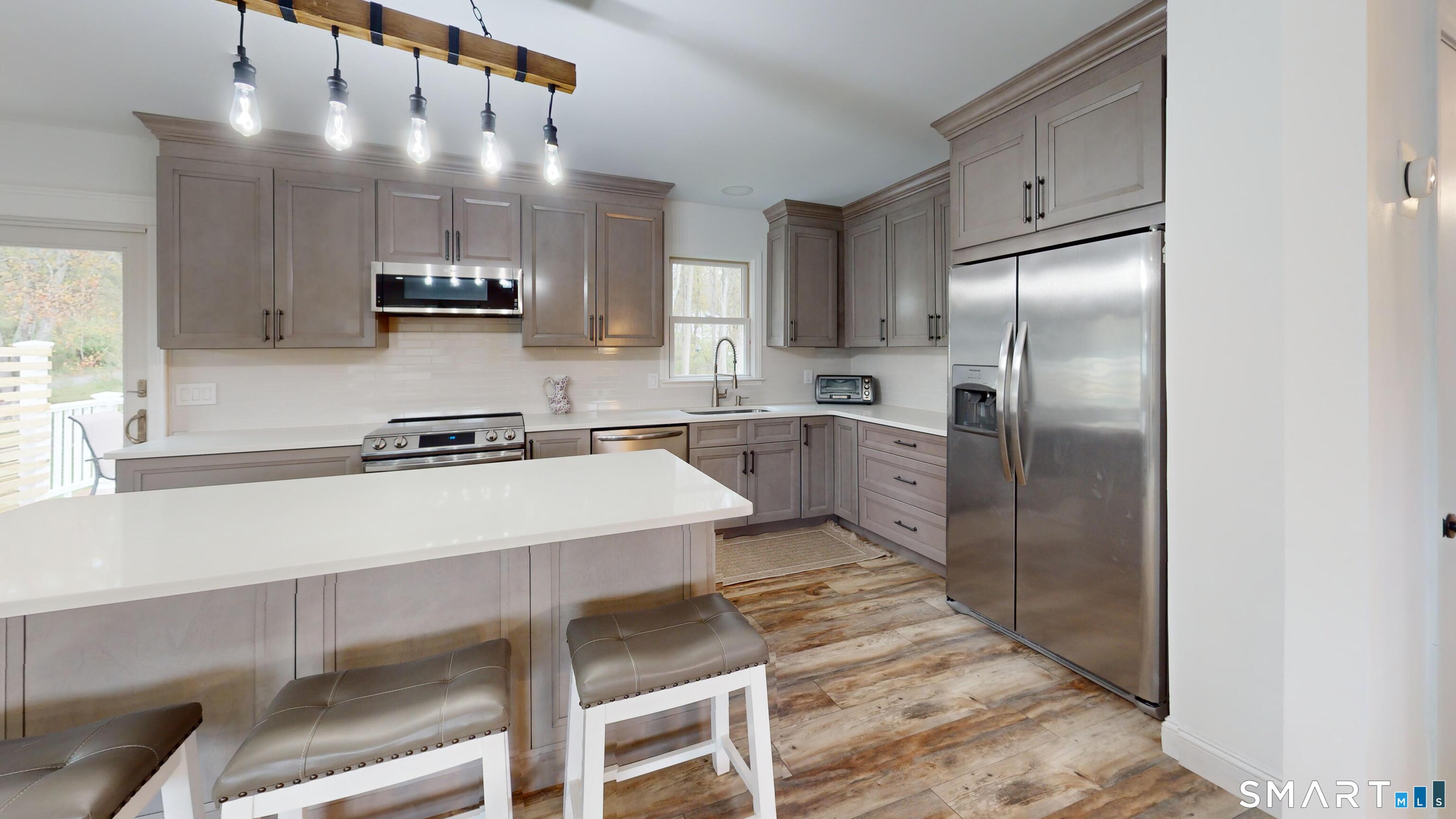 29 Deer Ridge Road Stonington CT 06378