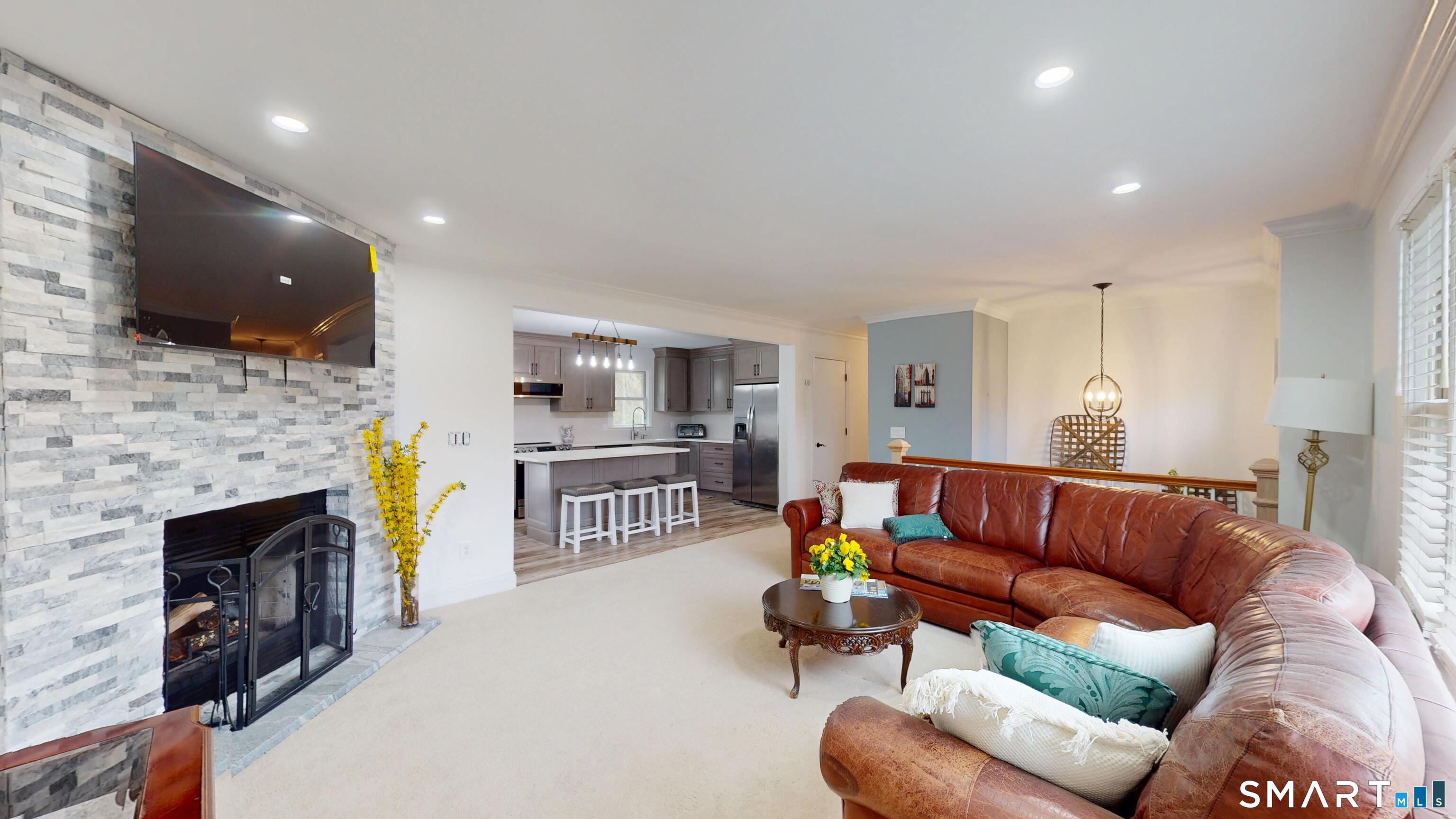 29 Deer Ridge Road Stonington CT 06378