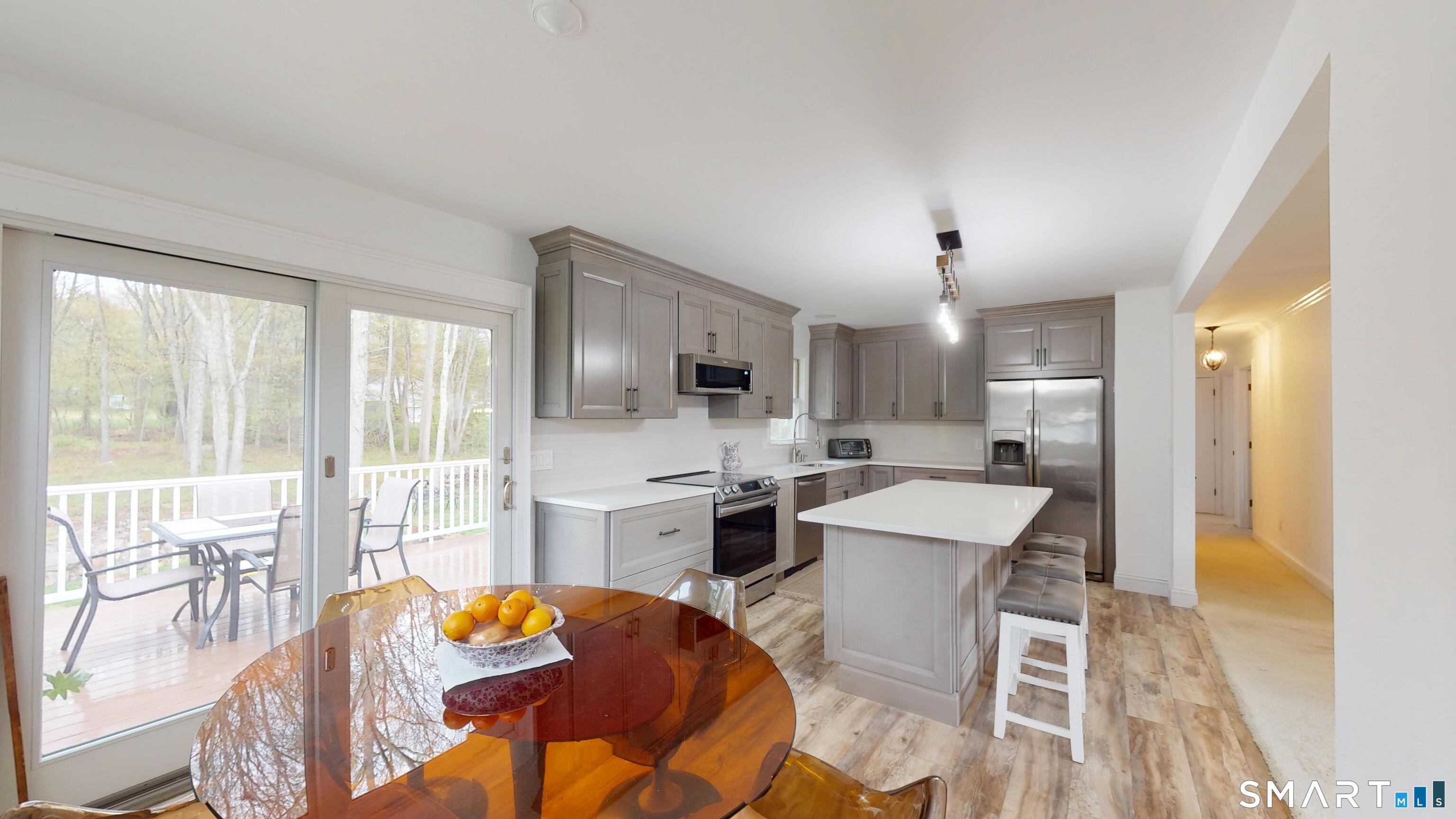 29 Deer Ridge Road Stonington CT 06378