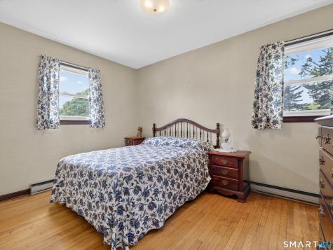 73 Warren Avenue Groton CT 06355