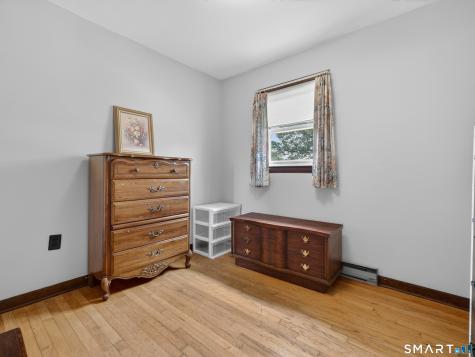 73 Warren Avenue Groton CT 06355