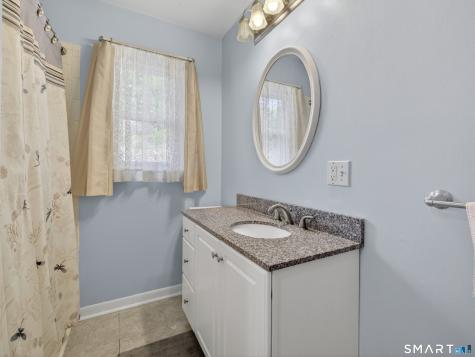 73 Warren Avenue Groton CT 06355