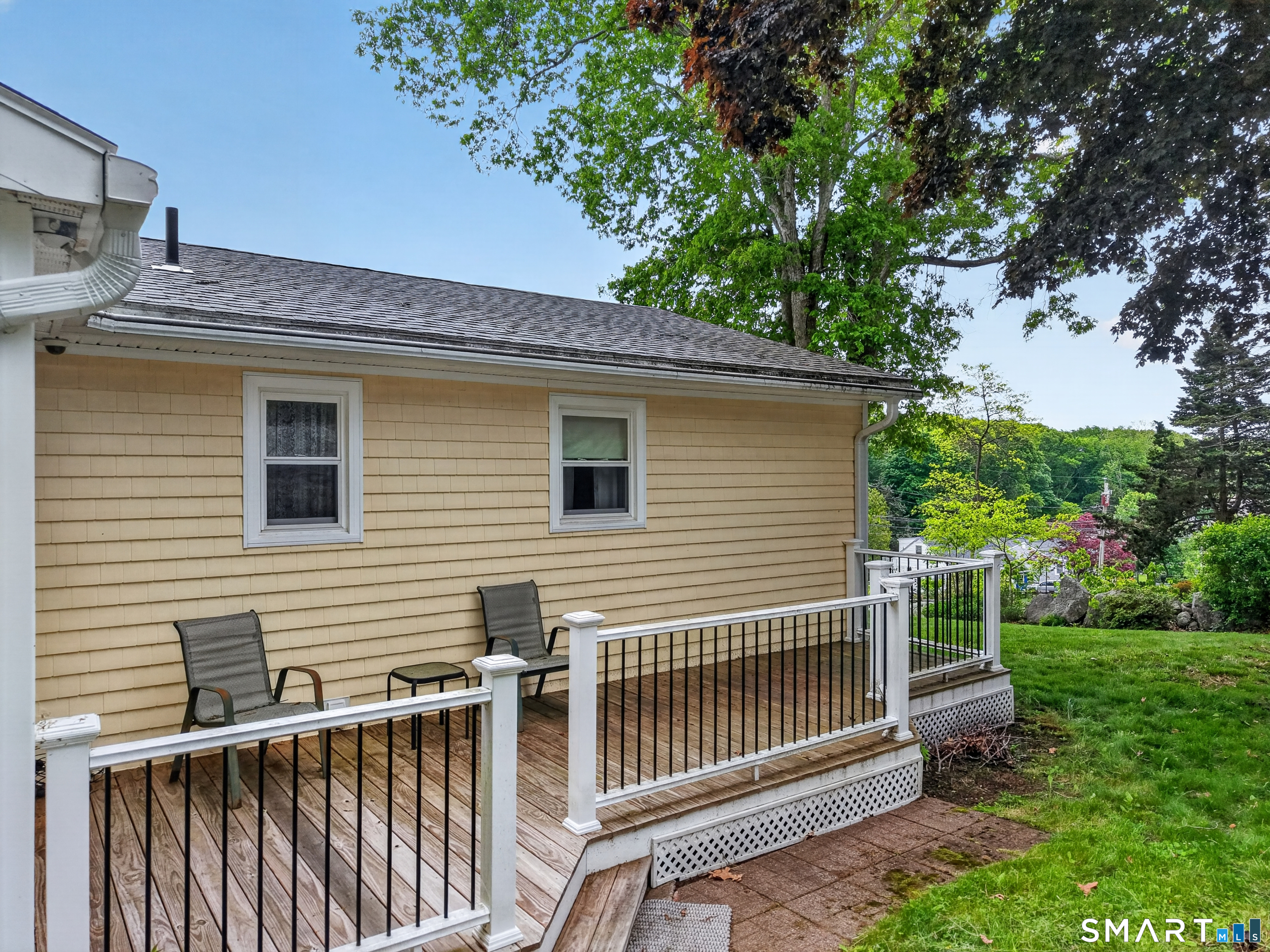 73 Warren Avenue Groton CT 06355