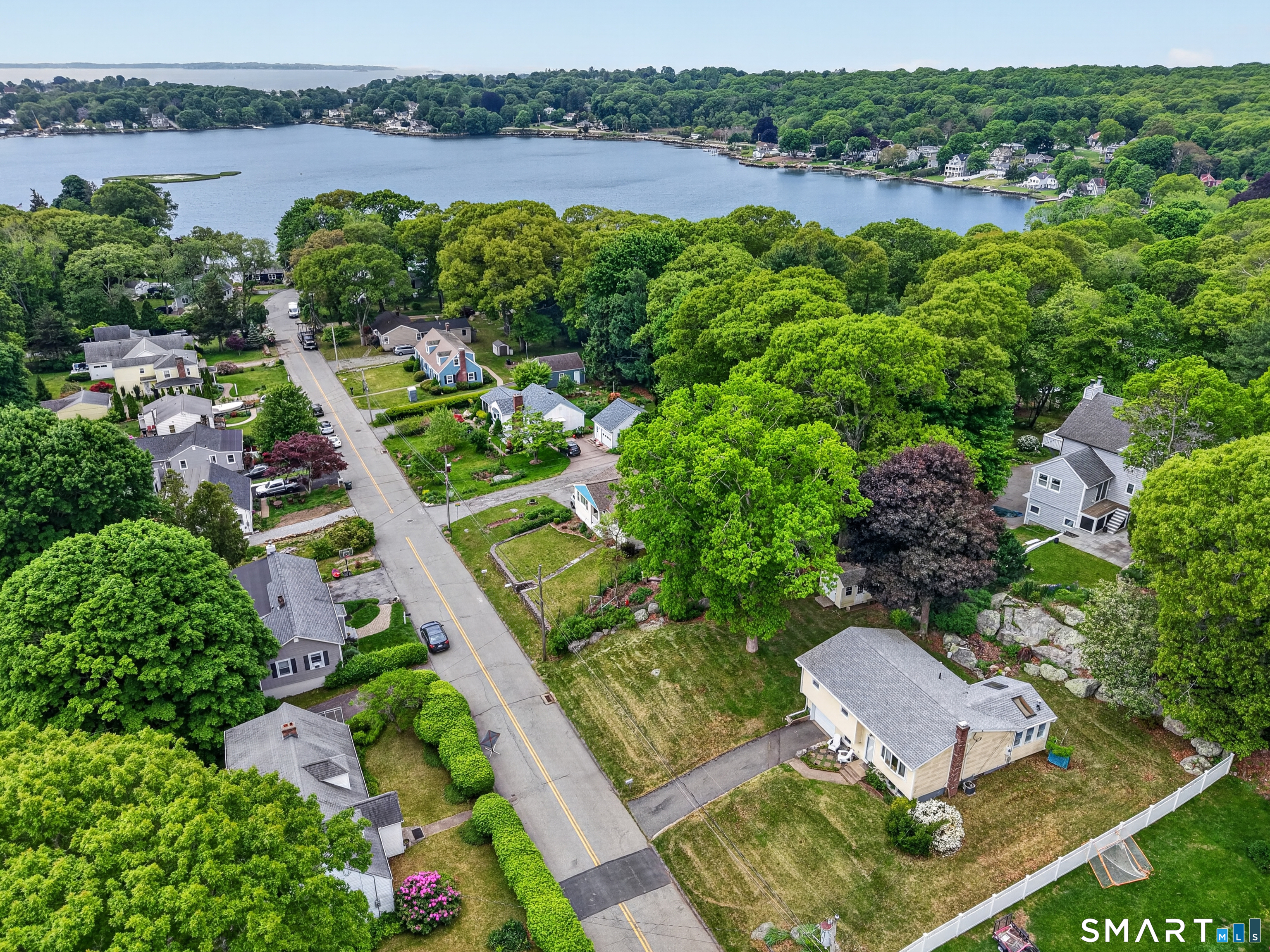 73 Warren Avenue Groton CT 06355