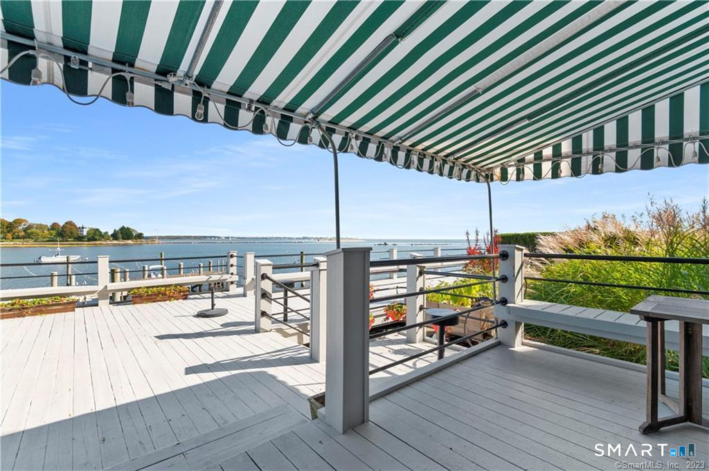 25 Orchard Street Stonington CT 06378