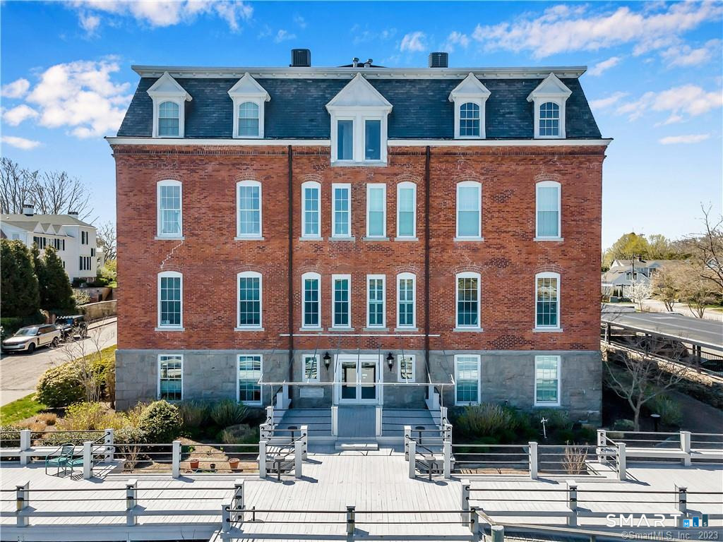25 Orchard Street Stonington CT 06378