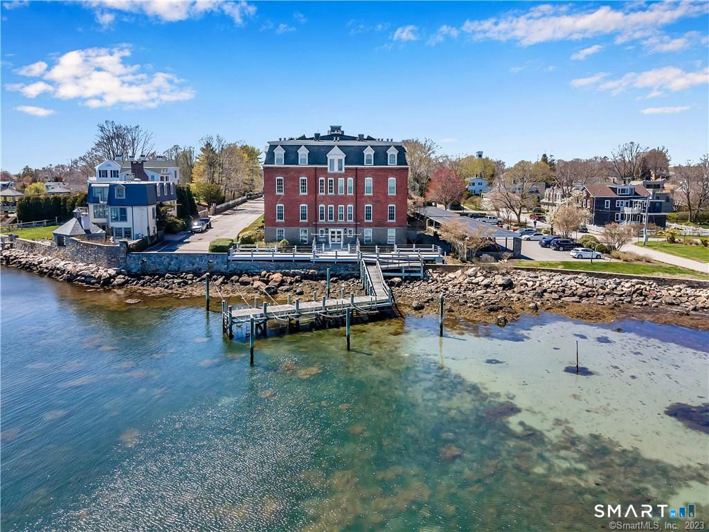 25 Orchard Street Stonington CT 06378