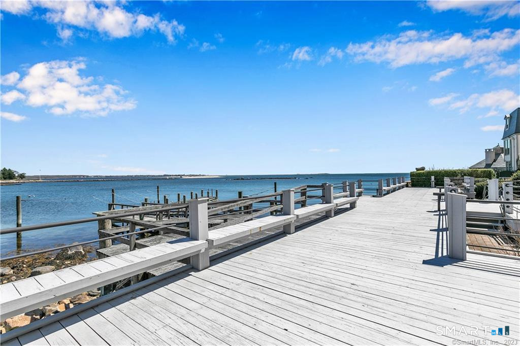 25 Orchard Street Stonington CT 06378