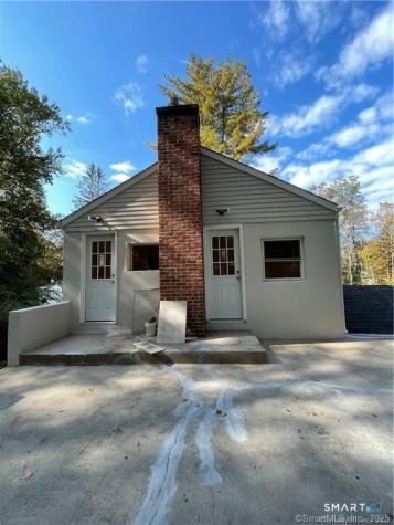 86 Pocahontas Road Redding CT 06896