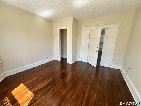 15-17 Beacon Street Hartford CT 06105