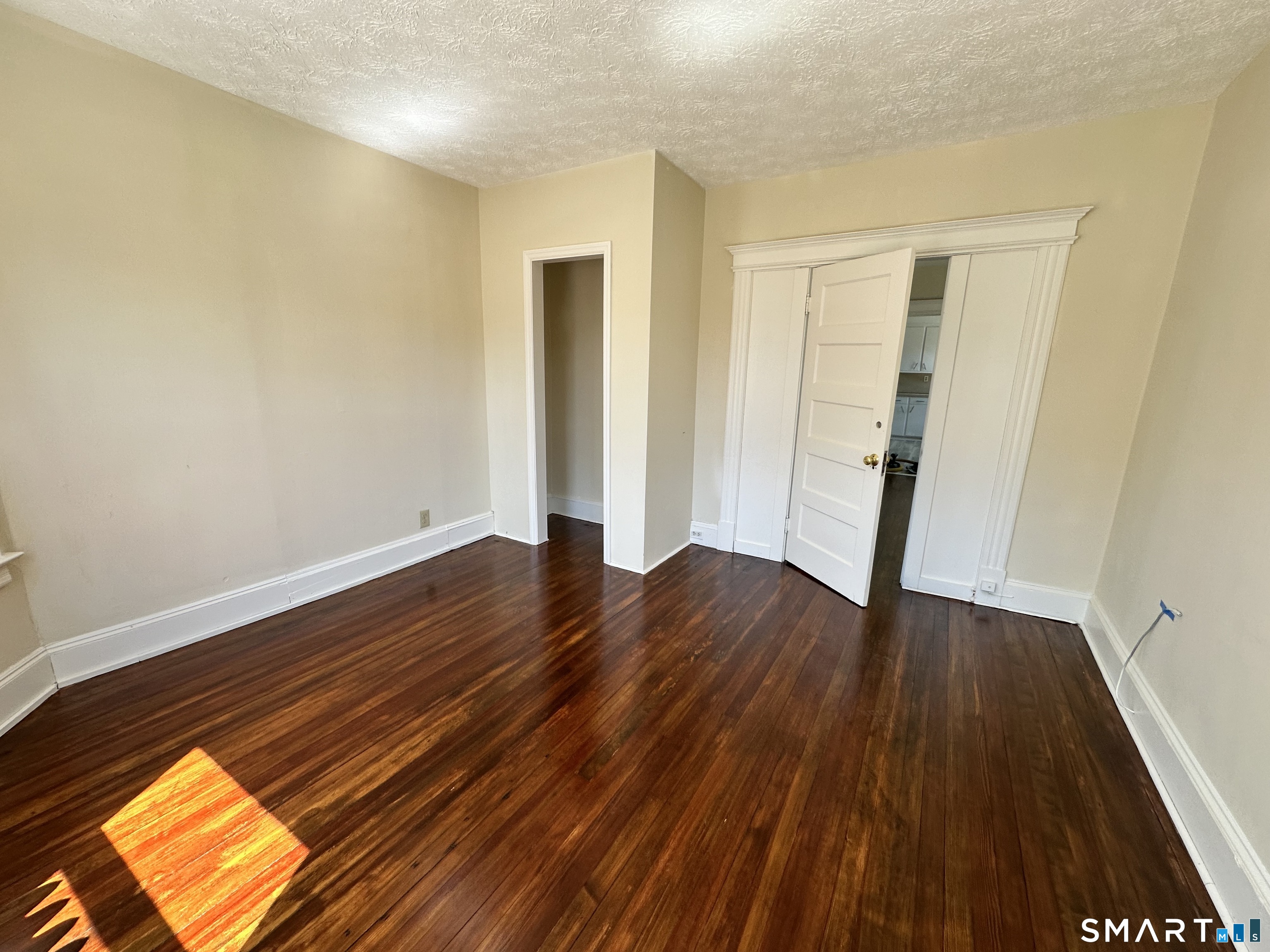 15-17 Beacon Street Hartford CT 06105