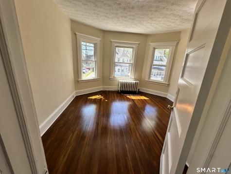 15-17 Beacon Street Hartford CT 06105