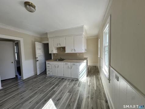 15-17 Beacon Street Hartford CT 06105