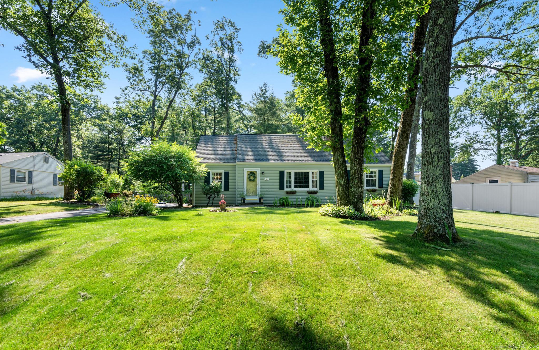 38 Barry Lane Simsbury CT 06070