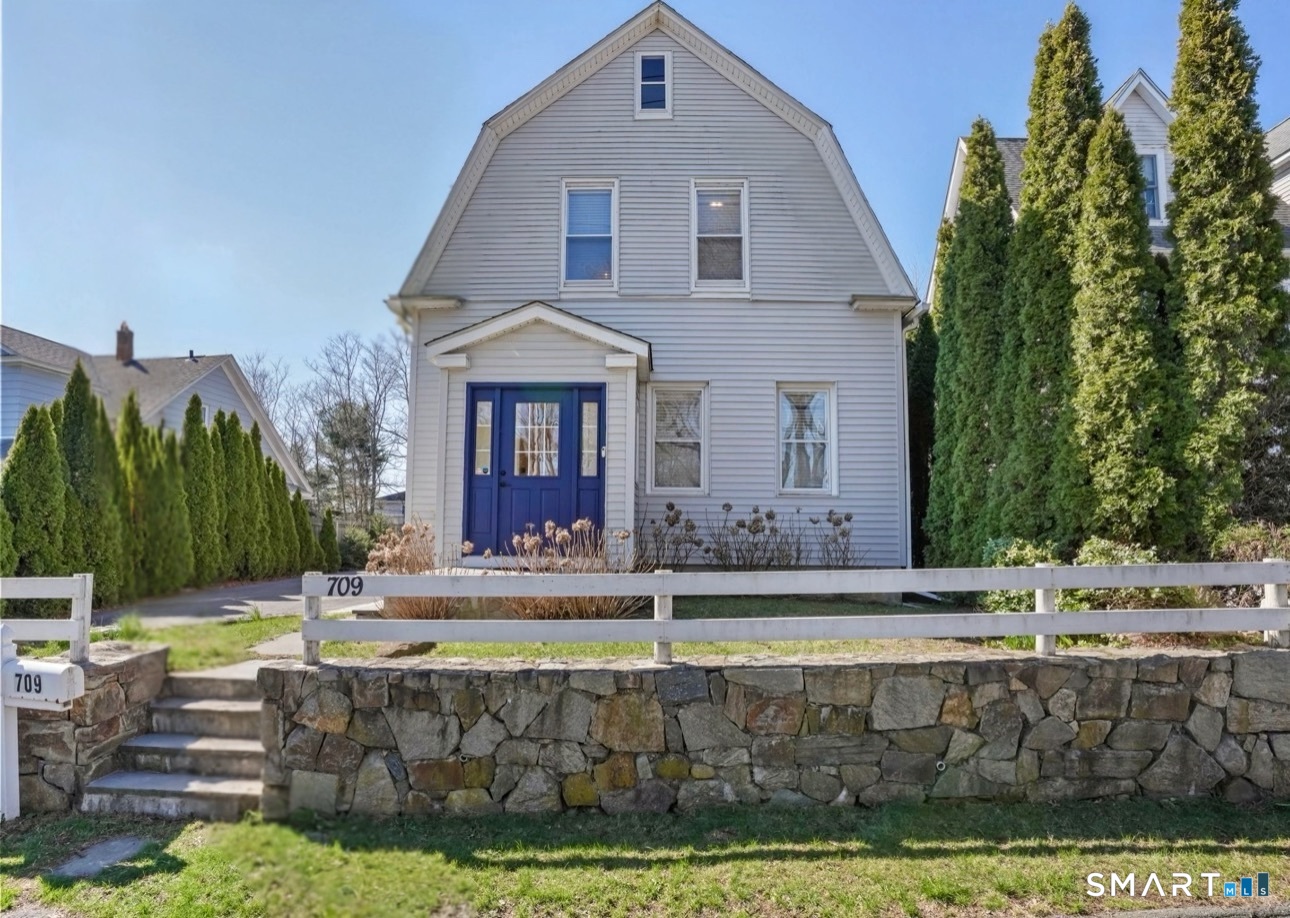 709 Tunxis Hill Road Fairfield CT 06824