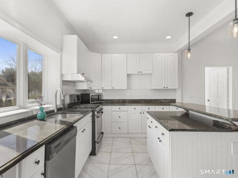 709 Tunxis Hill Road Fairfield CT 06824